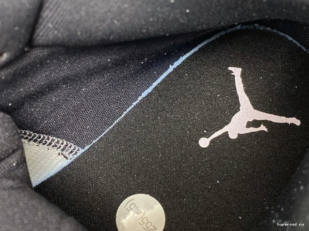 Dirty (W) BQ6472-602 Iridescent 1 Powder Air Mid Jordan 0927